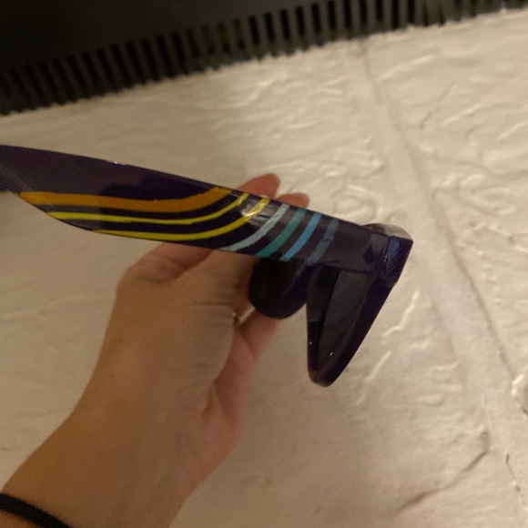 Set 3 Sunglasses Black White Purple Johnnie Walker Whiskey Barefoot UV Vodka - Picture 10 of 11